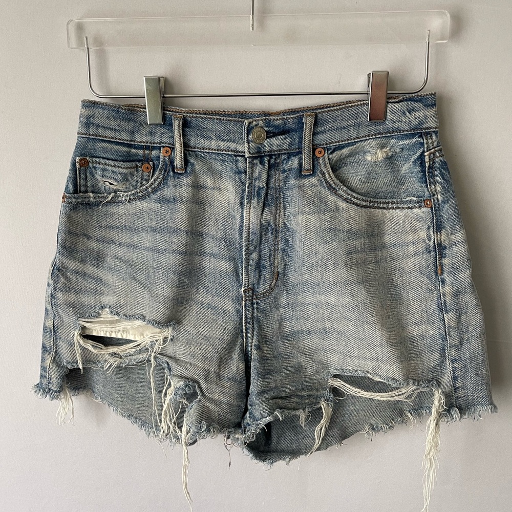 AE Highest‎ Rise 90s Boyfriend Short Distressed Jeans 4